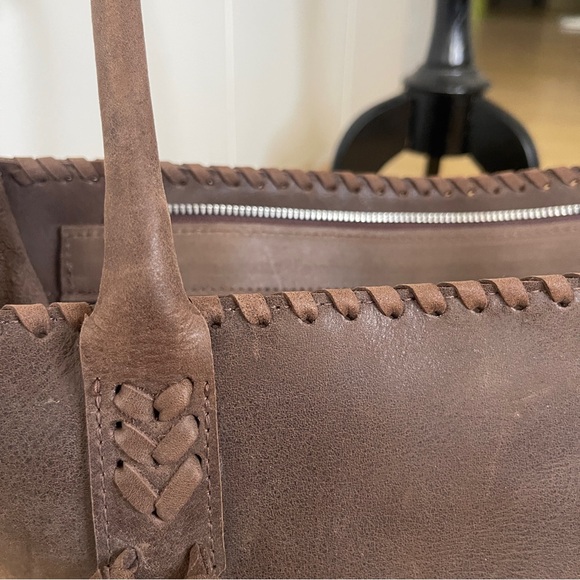 TAJU Large Leather Handmade Tote Vintage Brown with Hair on hide and fringe. - Picture 2 of 14